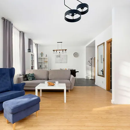 Unique Two Bedroom Perfect For Remote Work By Renters Apartmán *